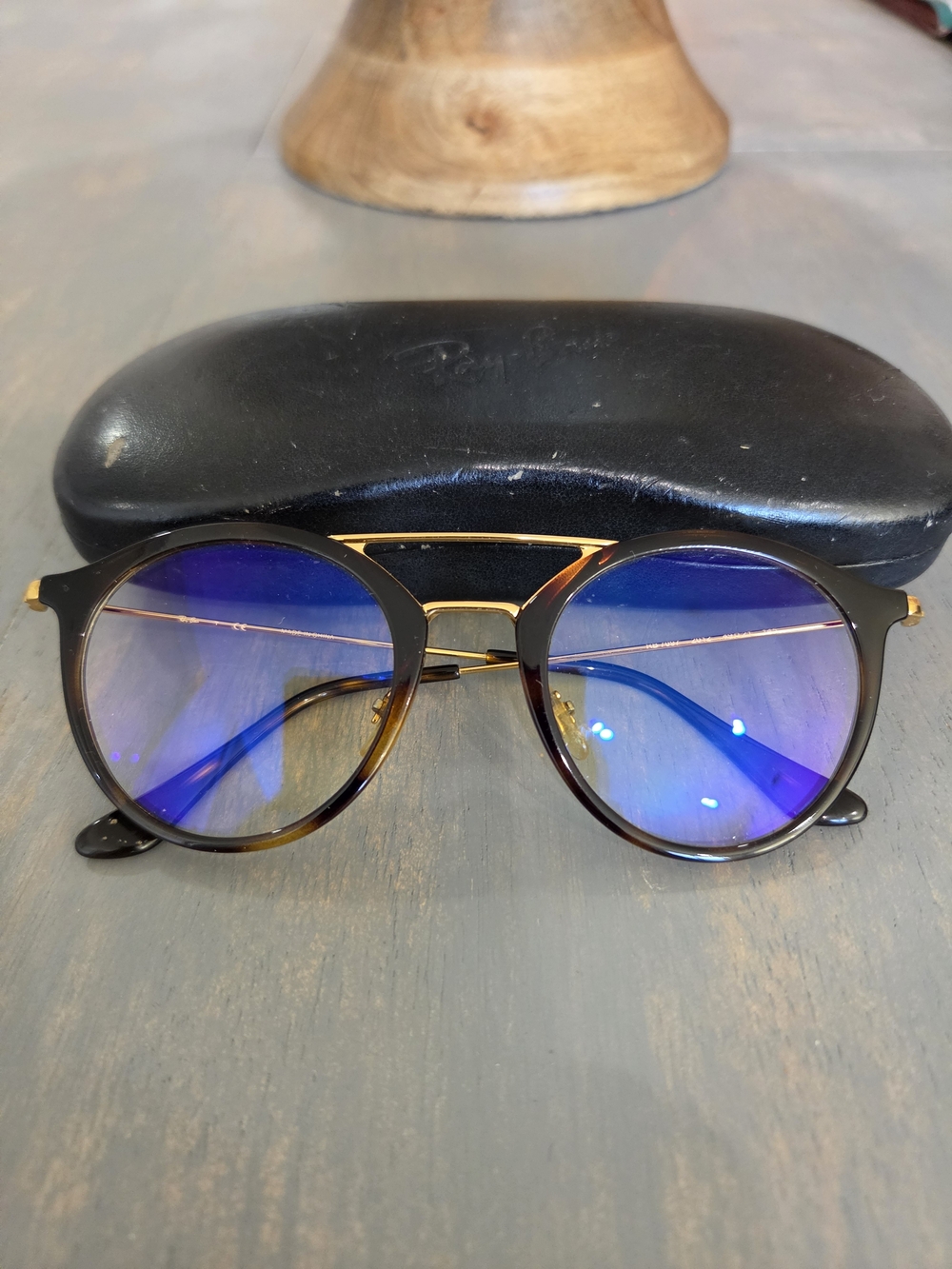 Ray-Ban Gold Slim Metal Temple Arm with Model Engraving